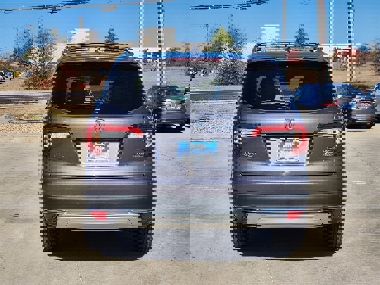 Certified 2022 Honda Pilot Touring image 6