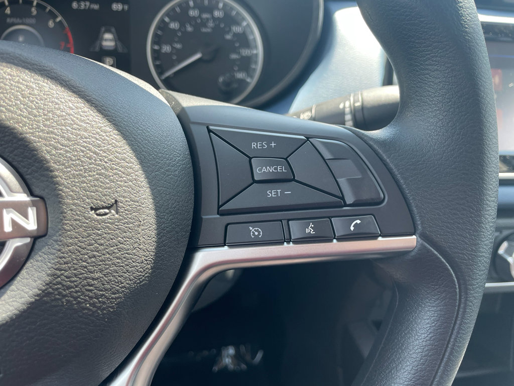 New 2025 Nissan Versa SV w/ Trunk Package FWD image 22