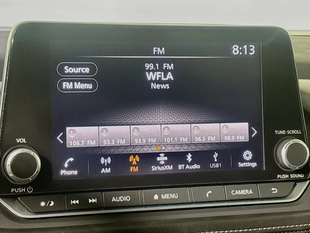 Used 2024 Nissan Rogue S FWD image 24