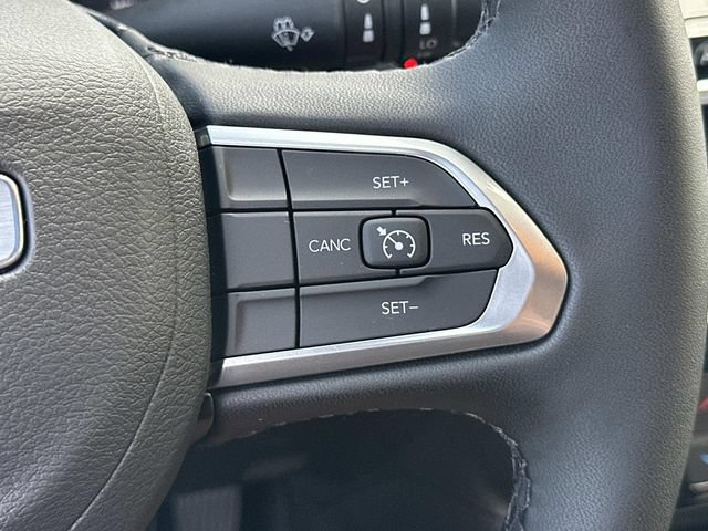 New 2026 Jeep Compass Latitude AWD/4WD image 30