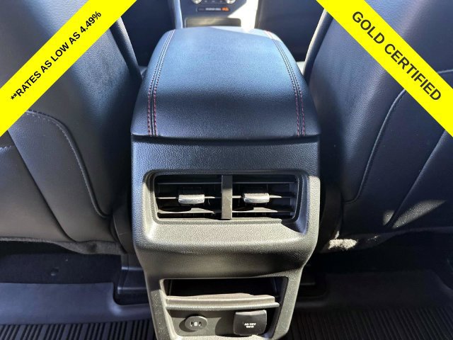 Certified 2023 Ford Edge ST-Line w/ Class II Trailer Tow Package AWD/4WD image 9