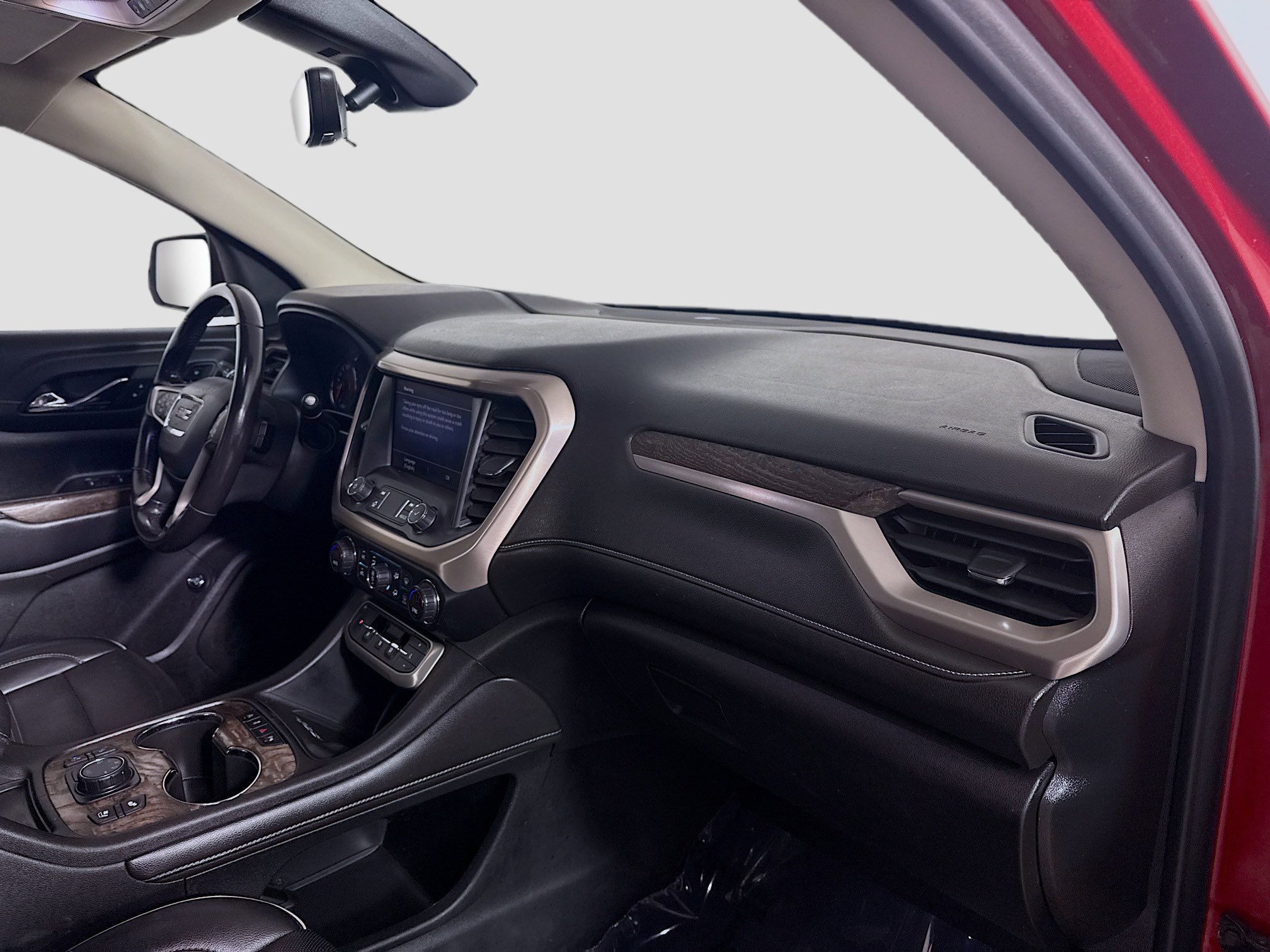 Used 2021 GMC Acadia Denali w/ Denali Ultimate Package AWD/4WD image 30