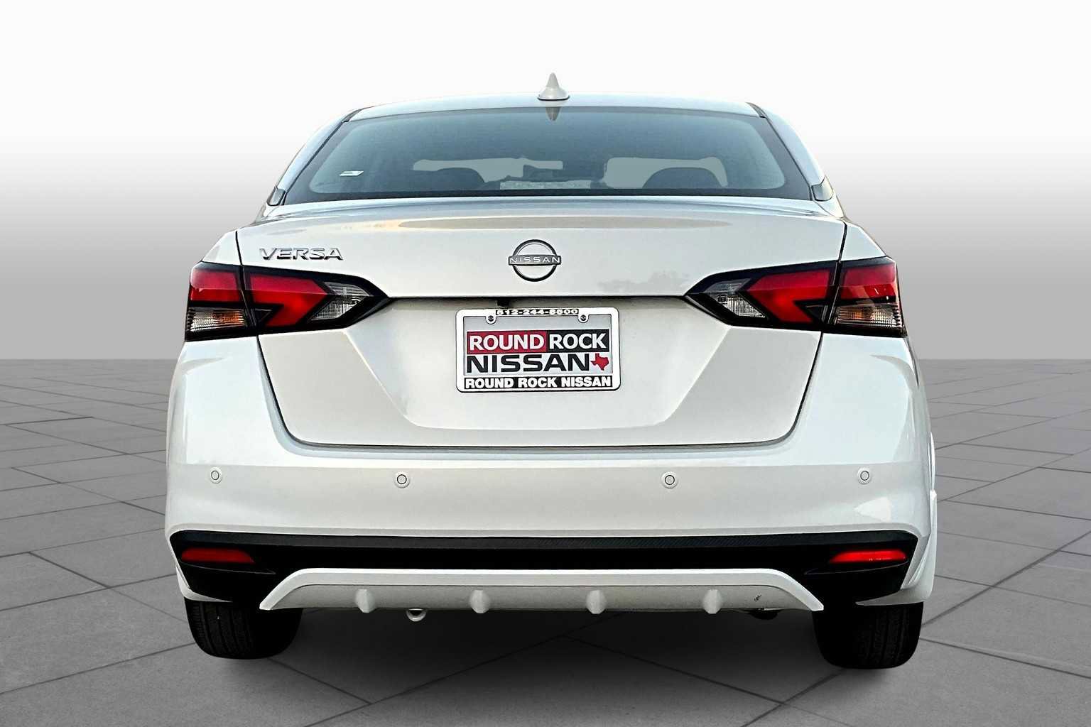 New 2025 Nissan Versa SV w/ Trunk Package FWD image 4