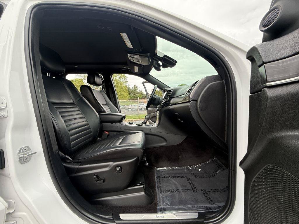 Used 2019 Jeep Grand Cherokee Limited X AWD/4WD image 18