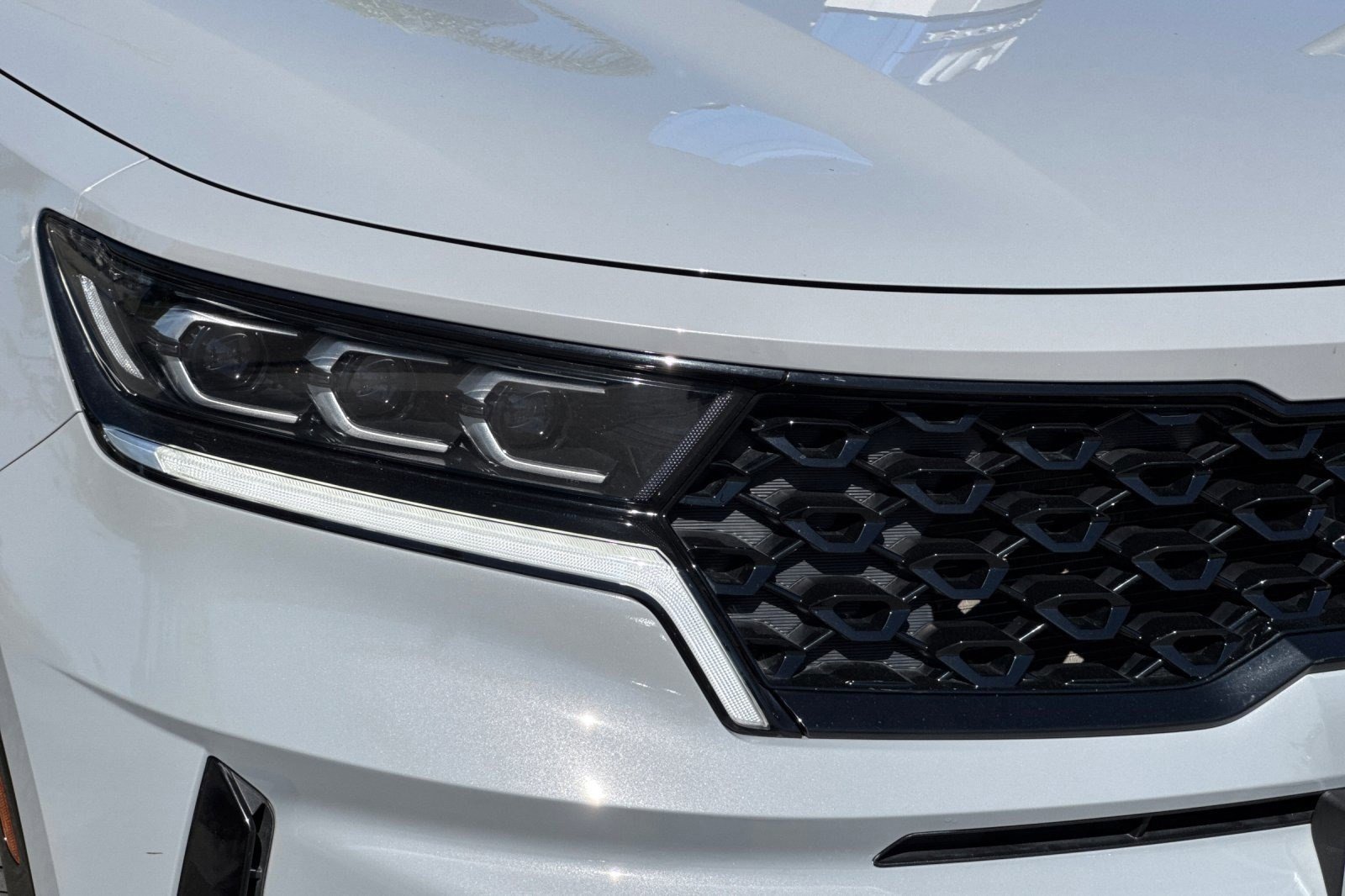 Used 2022 Kia Sorento SX image 10