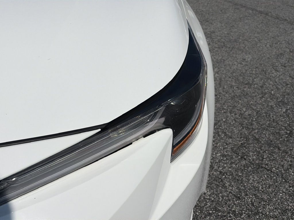 Used 2024 Toyota Corolla LE FWD image 5