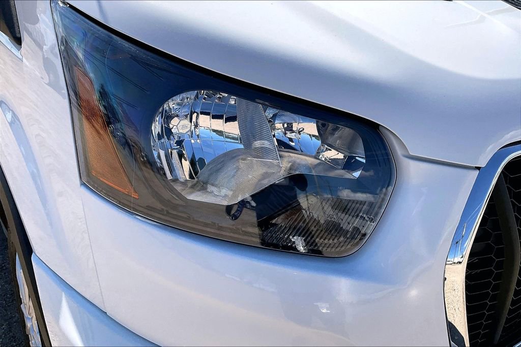 New 2025 Ford Transit 350 XLT image 16