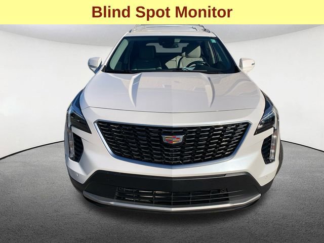 Used 2021 Cadillac XT4 Premium Luxury w/ Driver Awareness Package image 4