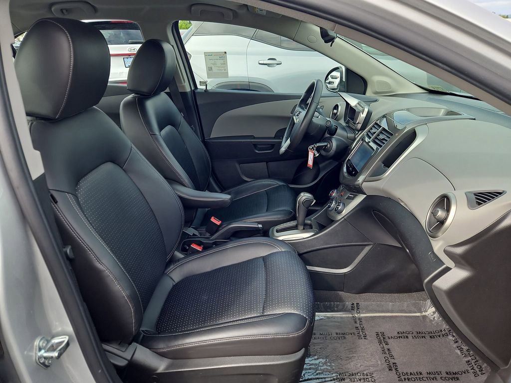 Used 2015 Chevrolet Sonic LTZ FWD image 28
