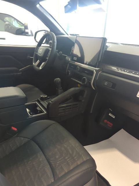 New 2026 Toyota Tacoma TRD Off-Road AWD/4WD image 18