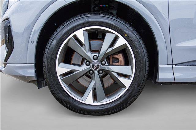 Used 2023 Audi Q4 e-tron Prestige w/ Black Optic Package AWD/4WD image 9