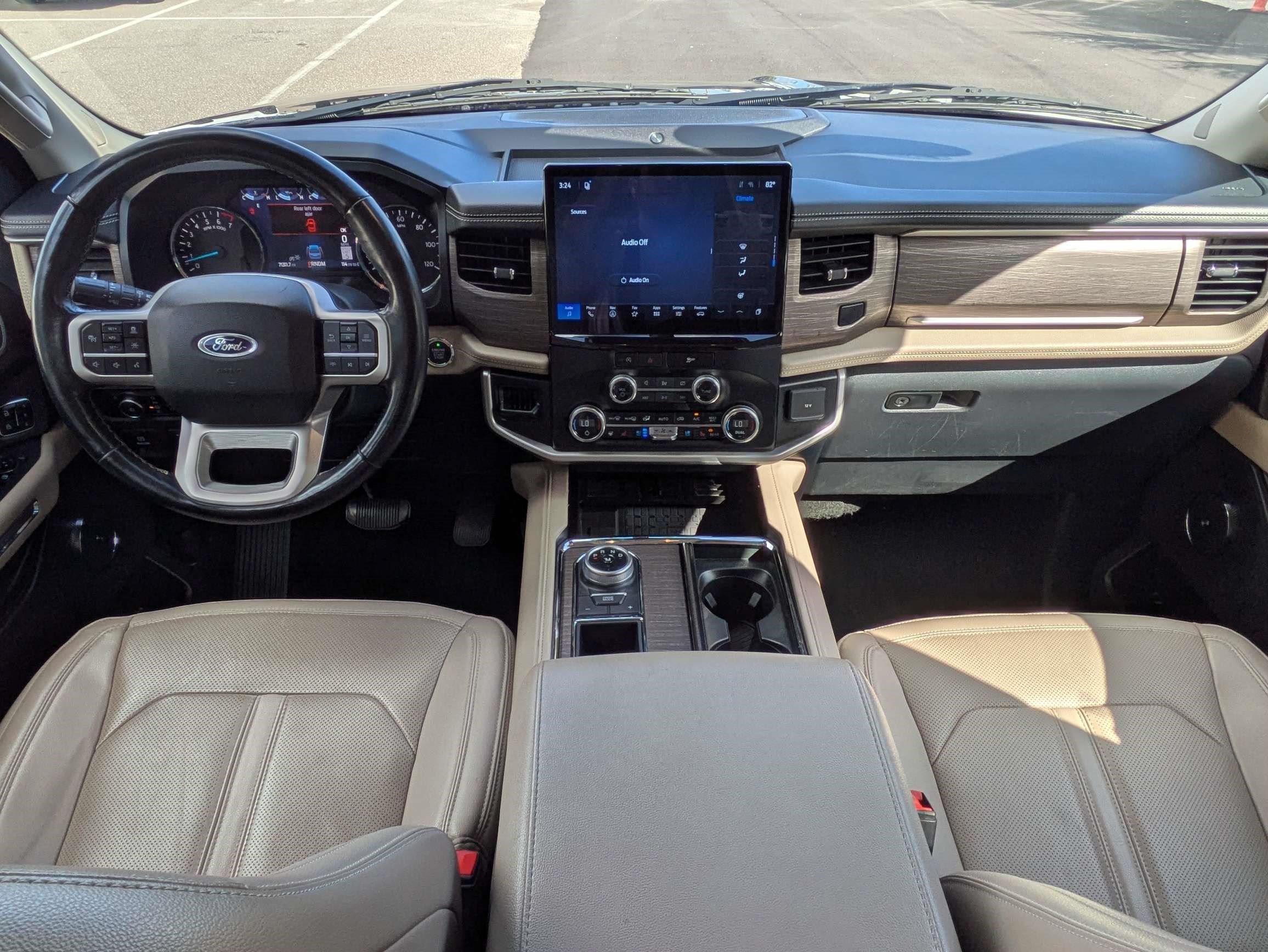 Used 2024 Ford Expedition Limited RWD image 15