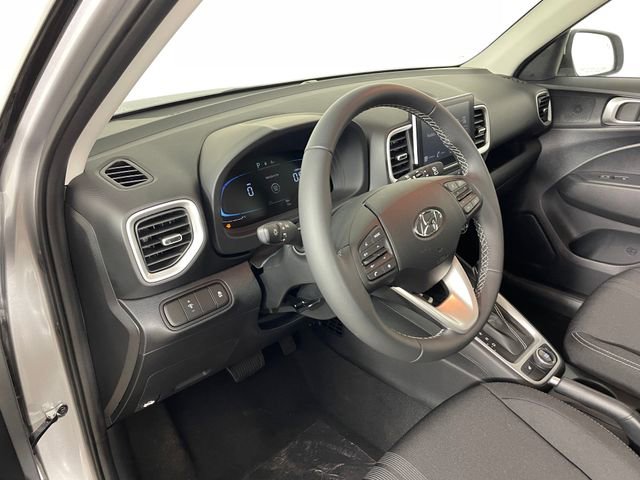 New 2026 Hyundai Venue SEL FWD image 2