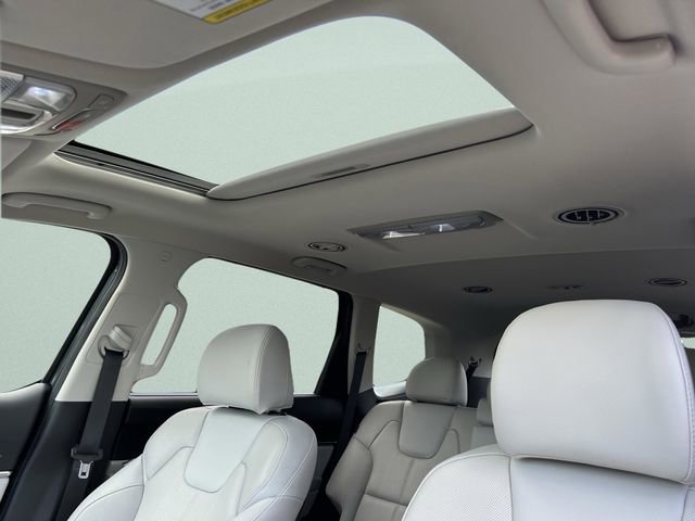 Used 2024 Kia Telluride EX image 26