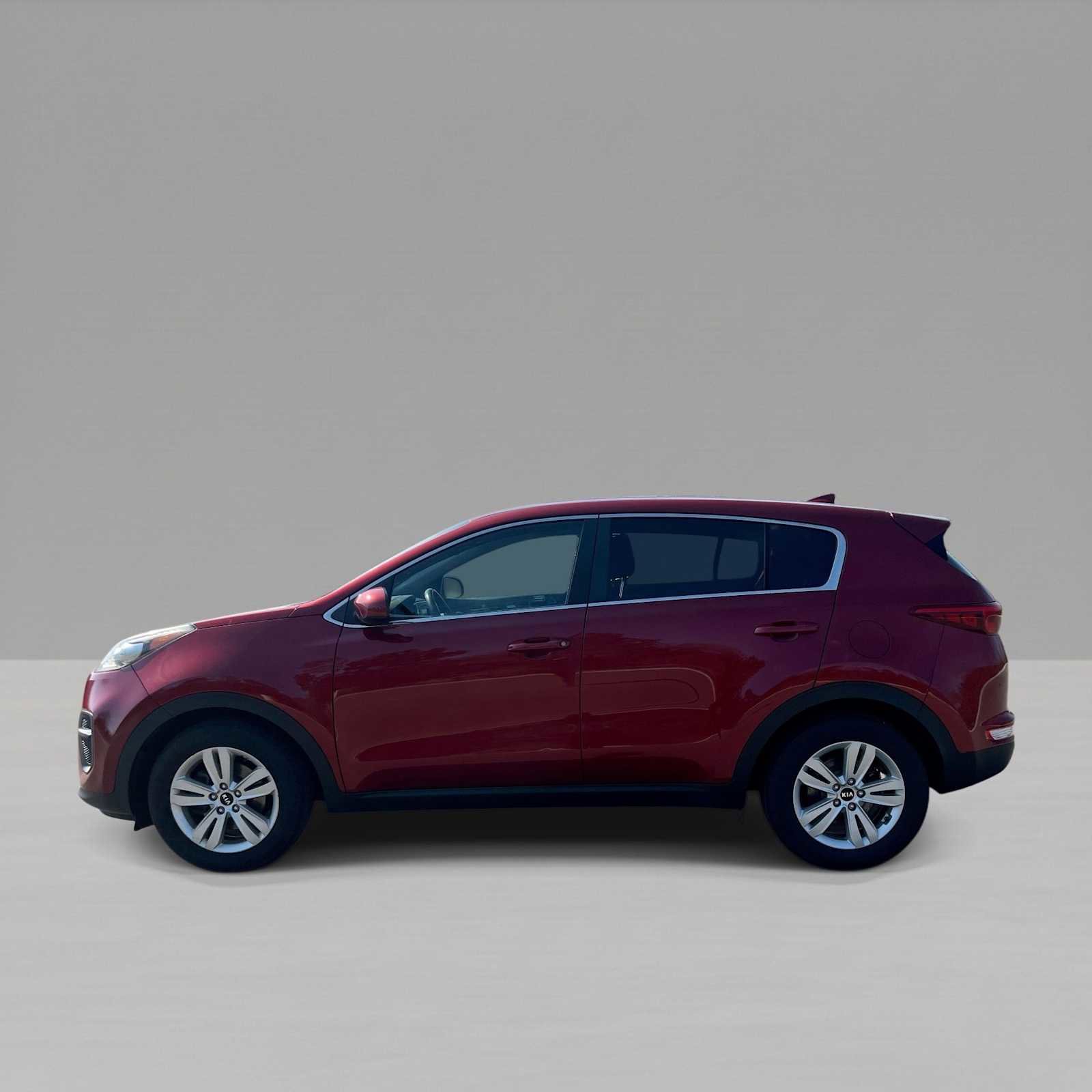 Used 2018 Kia Sportage LX image 5