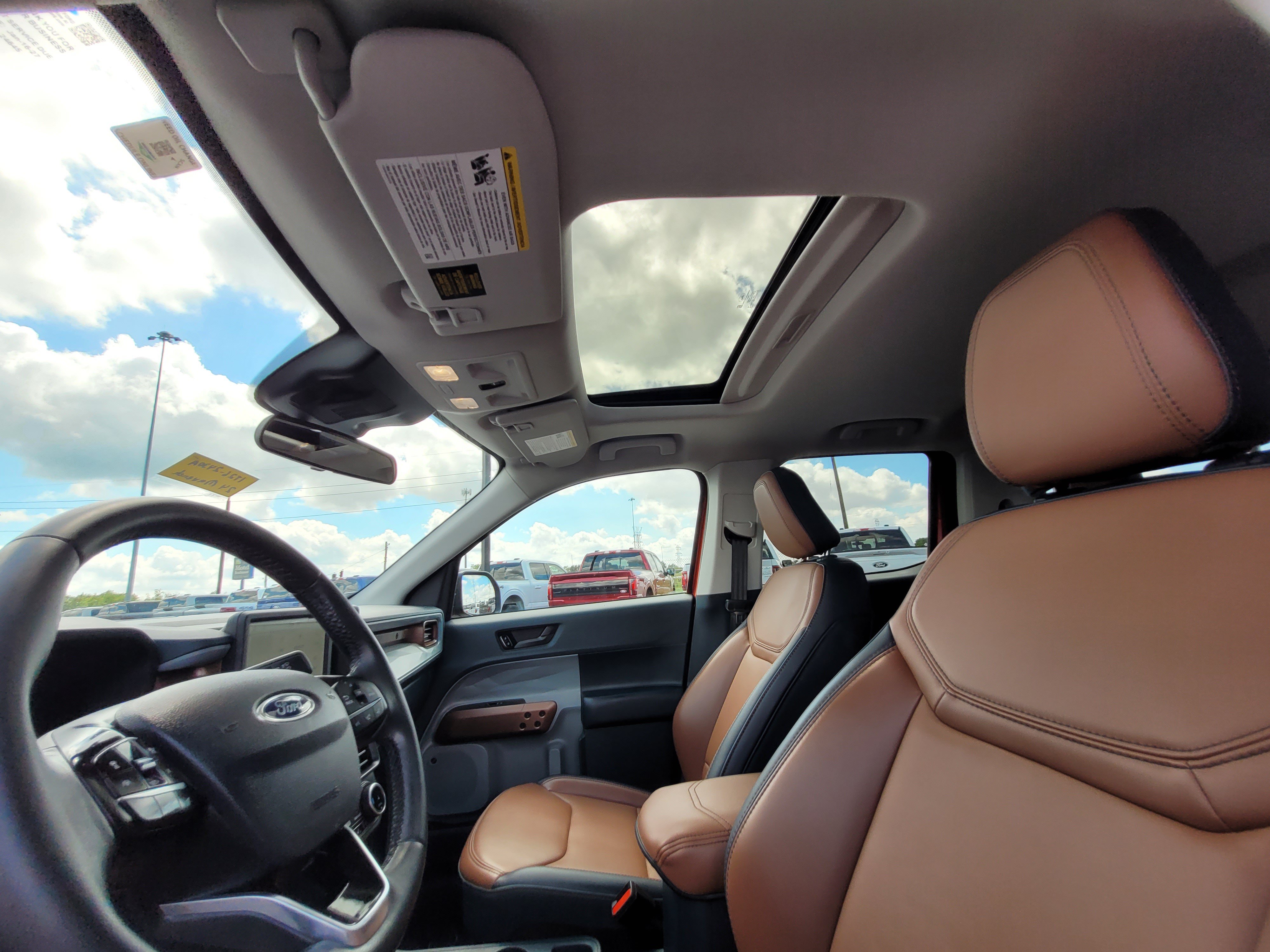 Used 2024 Ford Maverick Lariat AWD/4WD image 26