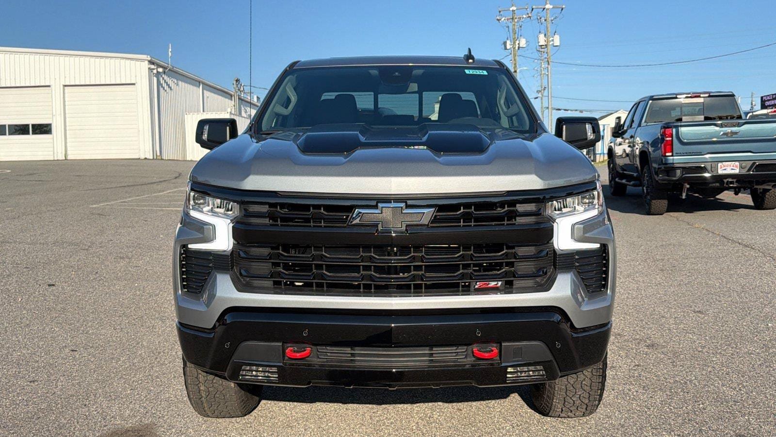 New 2026 Chevrolet Silverado 1500 LT Trail Boss w/ LT Trail Boss Premium Package AWD/4WD image 2