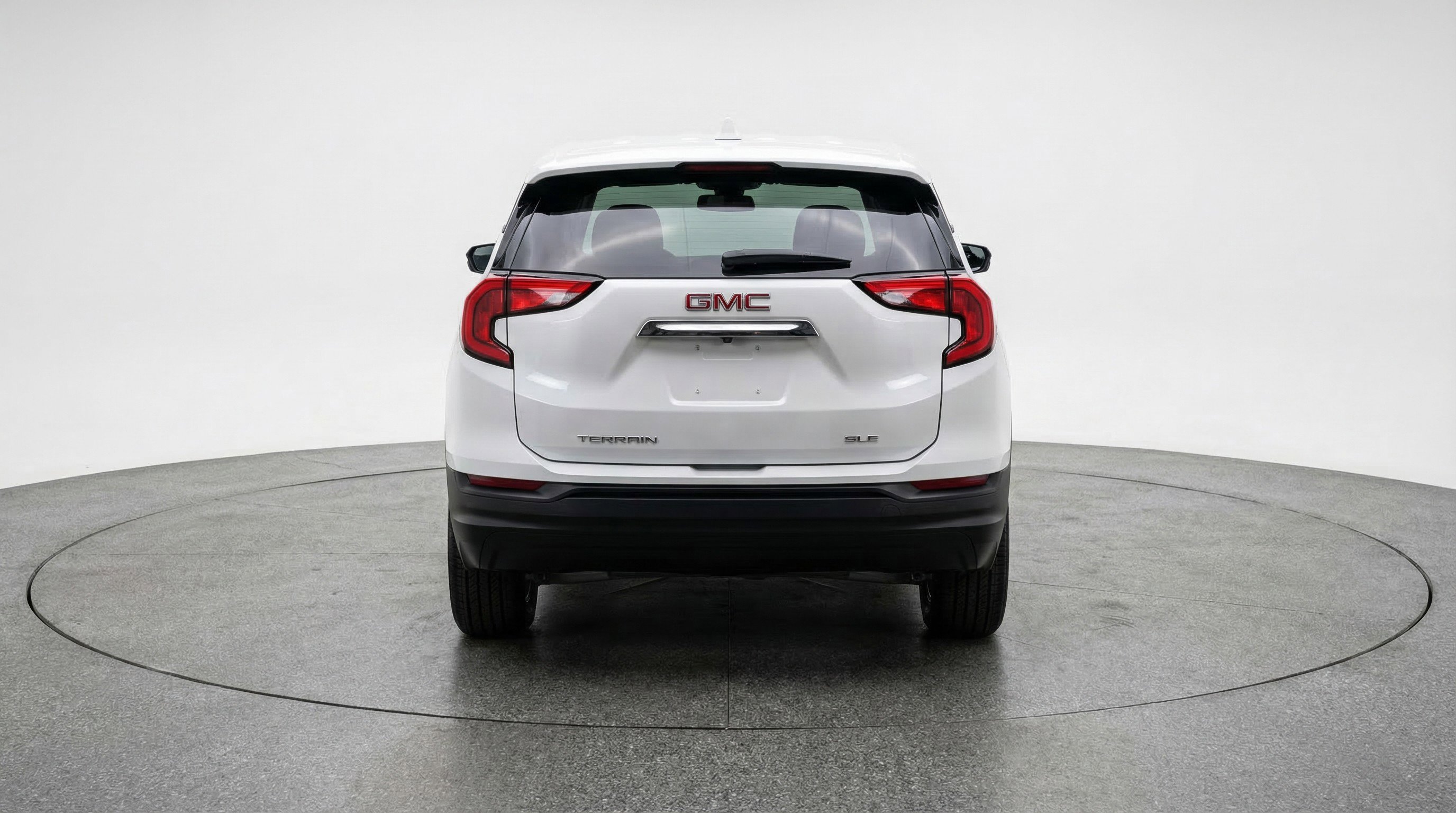 Used 2024 GMC Terrain SLE image 7