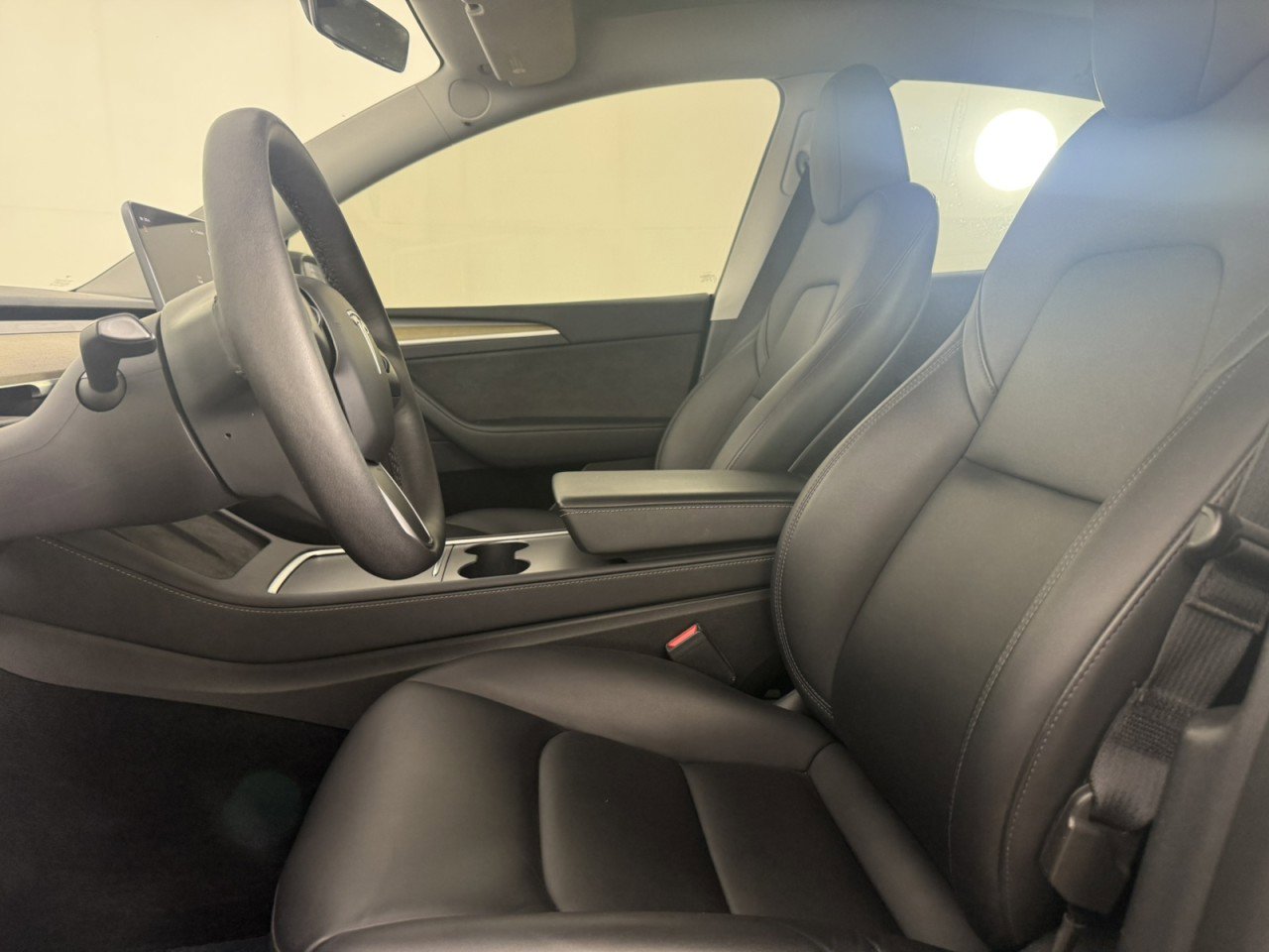 Used 2023 Tesla Model Y Long Range image 14