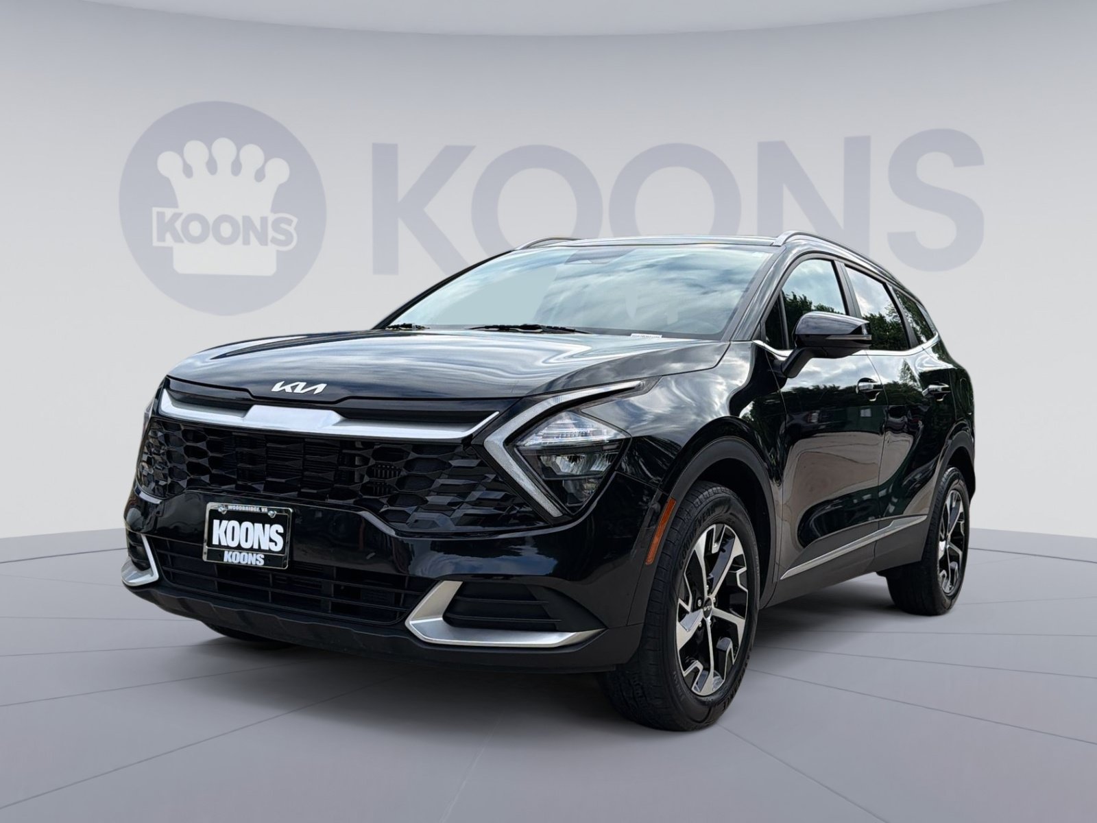 Used 2023 Kia Sportage EX AWD/4WD image 1