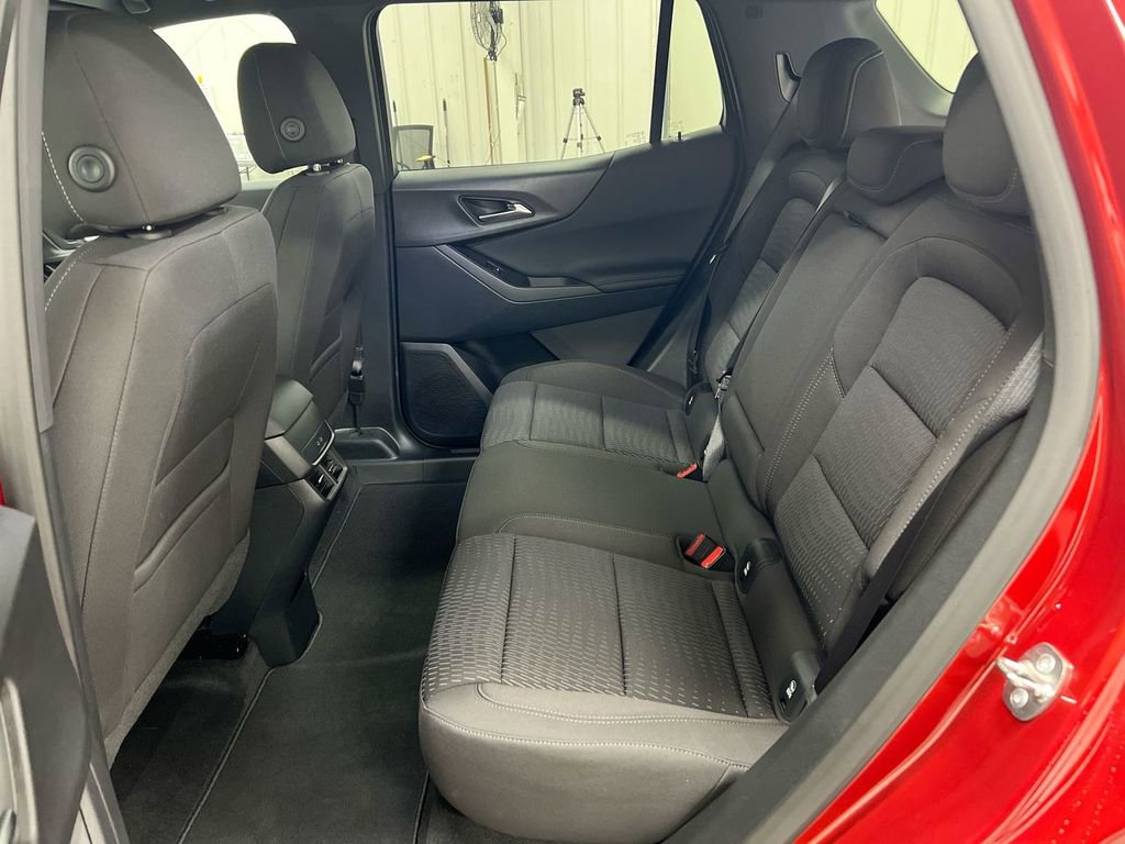 New 2026 Chevrolet Equinox LT w/ Safety and Technology Package image 23