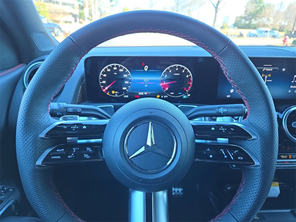 New 2026 Mercedes-Benz GLB 250 4MATIC image 19