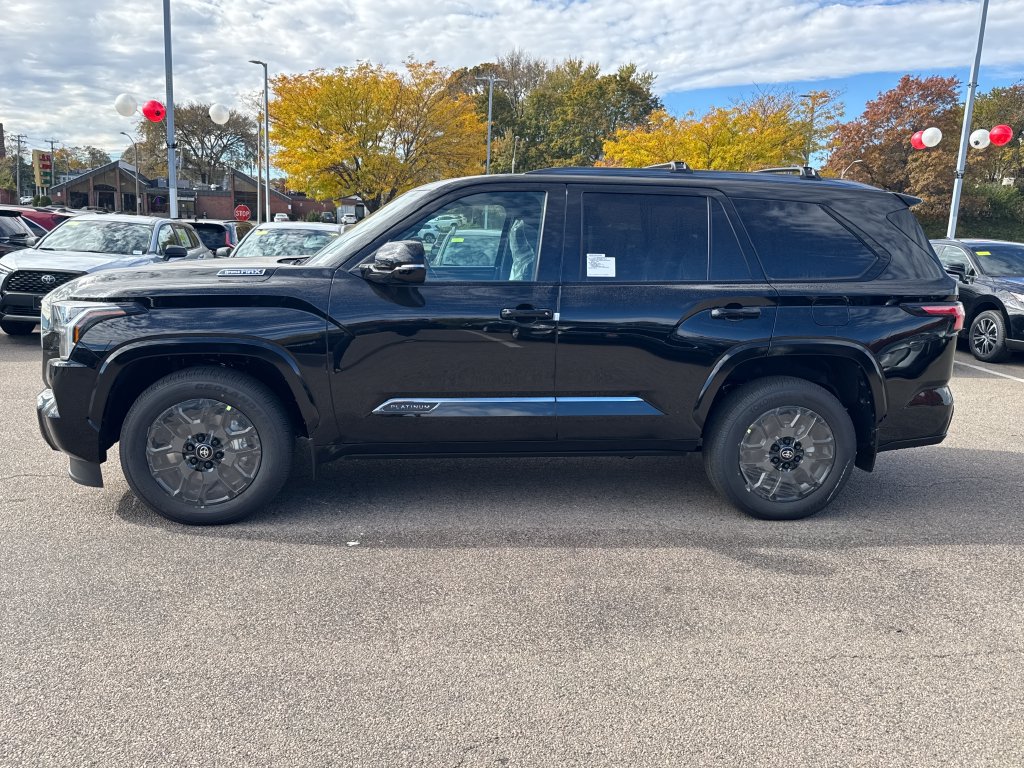 New 2026 Toyota Sequoia Platinum AWD/4WD image 4