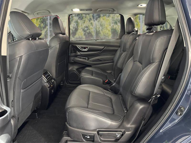 Used 2023 Subaru Ascent Limited AWD/4WD image 10
