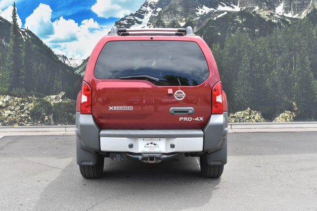 Used 2013 Nissan Xterra PRO-4X w/ Pro-4x Leather Pkg AWD/4WD image 10