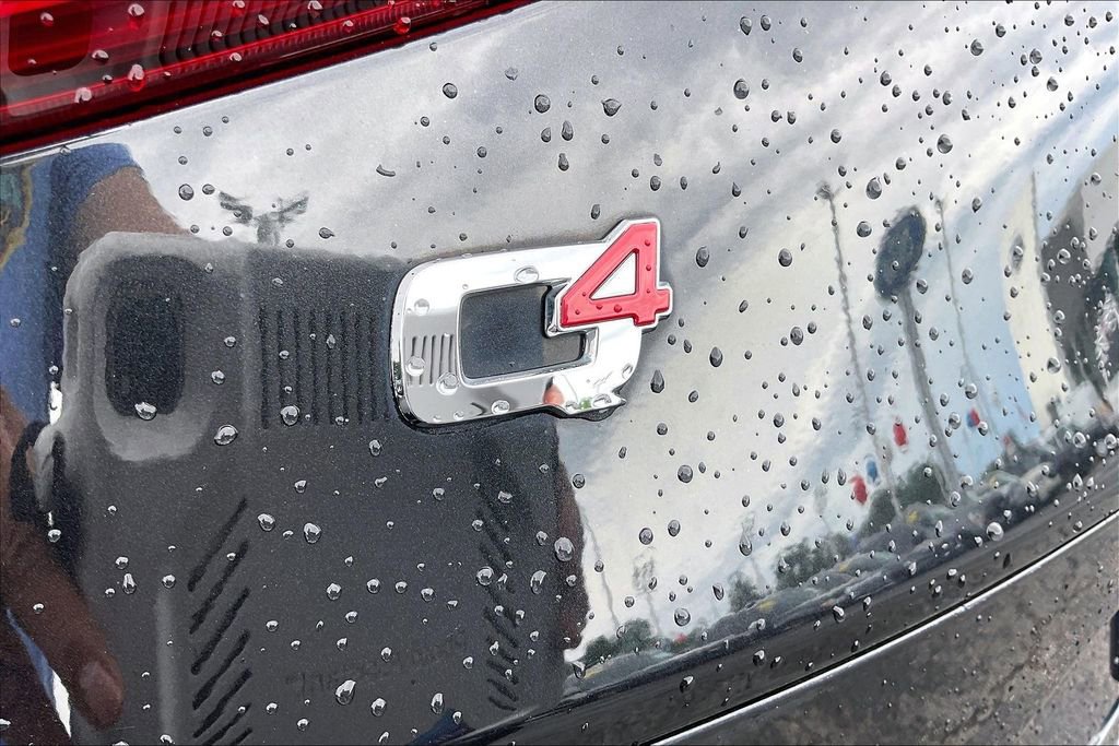 Used 2018 Alfa Romeo Stelvio Ti AWD/4WD image 32