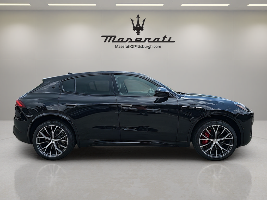 New 2024 Maserati Grecale Modena AWD/4WD image 4