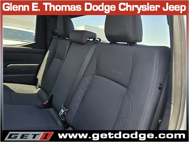 Used 2025 Toyota Tacoma SR5 AWD/4WD image 28