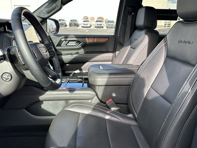Certified 2025 GMC Yukon Denali image 15