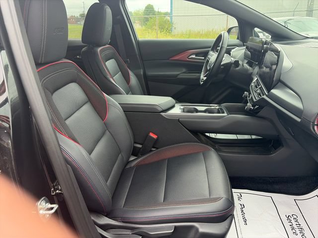 Used 2024 Chevrolet Equinox EV RS FWD image 29