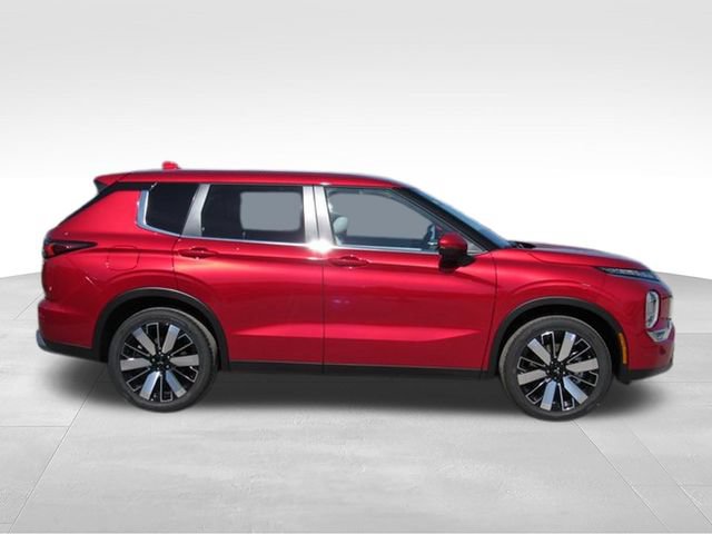 New 2026 Mitsubishi Outlander SE FWD video 2