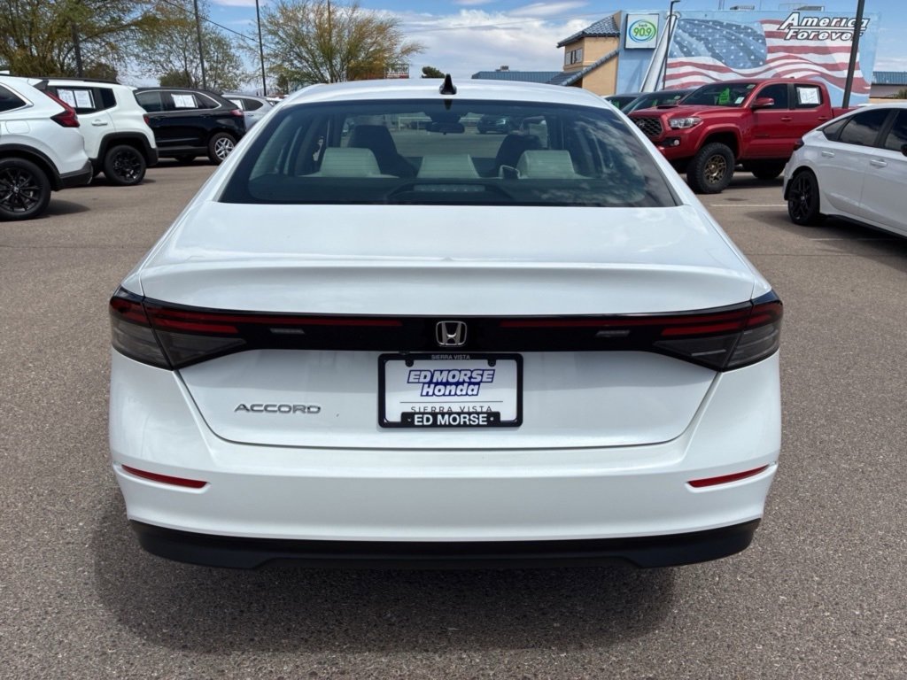 New 2025 Honda Accord SE image 4