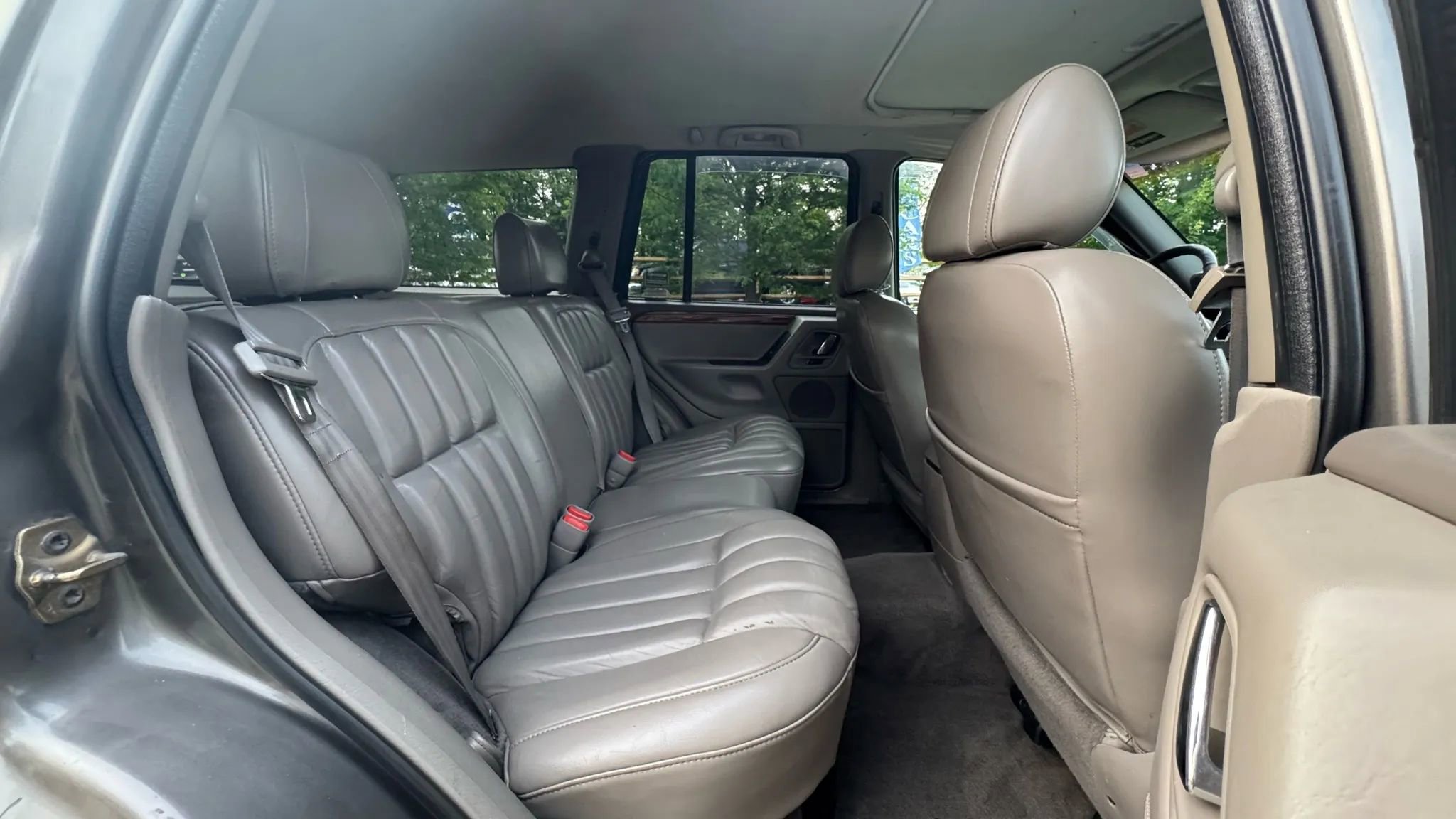 Used 1999 Jeep Grand Cherokee Limited image 23