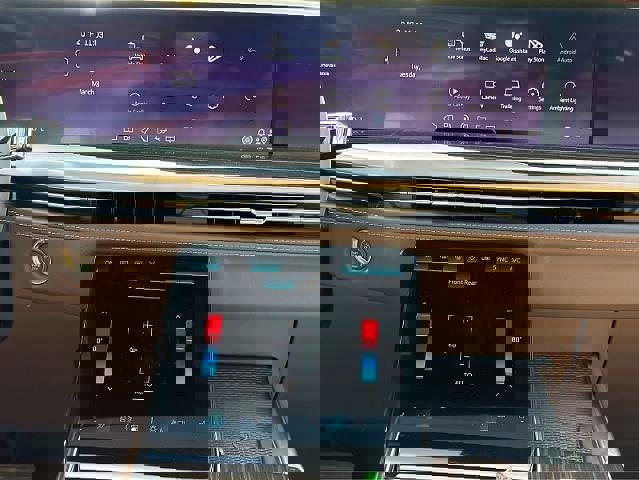 New 2026 Cadillac Escalade ESV Luxury w/ Touring Package AWD/4WD image 24