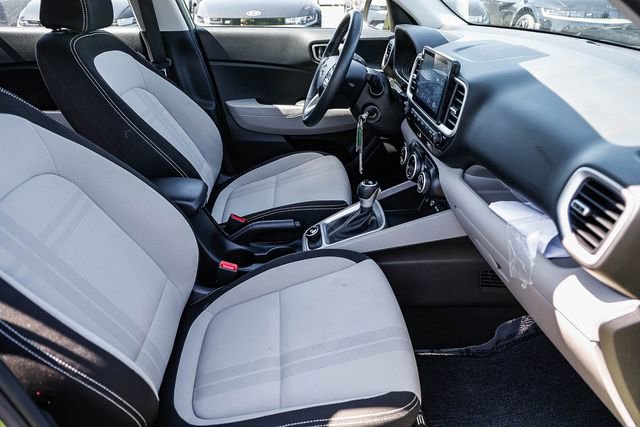 Certified 2023 Hyundai Venue SEL image 20
