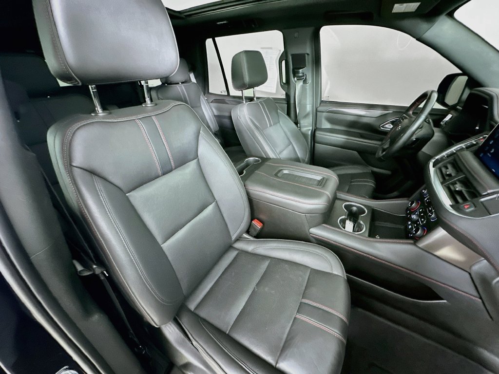 Used 2022 Chevrolet Tahoe RST w/ Sport Performance Package AWD/4WD image 37