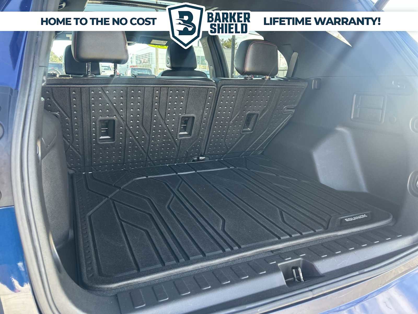 Used 2023 Chevrolet Equinox RS w/ LPO, Floor Liner Package image 26