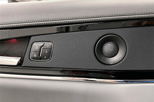 Used 2023 Lincoln Nautilus Reserve w/ Equipment Group 201A image 35
