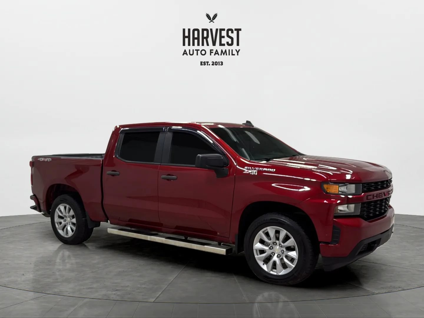 Used 2022 Chevrolet Silverado 1500 Custom w/ Safety Confidence Package AWD/4WD image 9