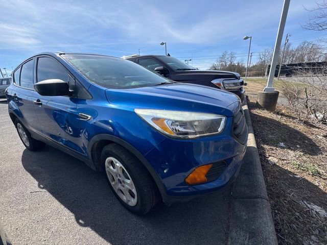 Used 2017 Ford Escape S image 3