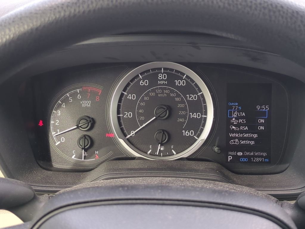 Used 2022 Toyota Corolla LE image 27