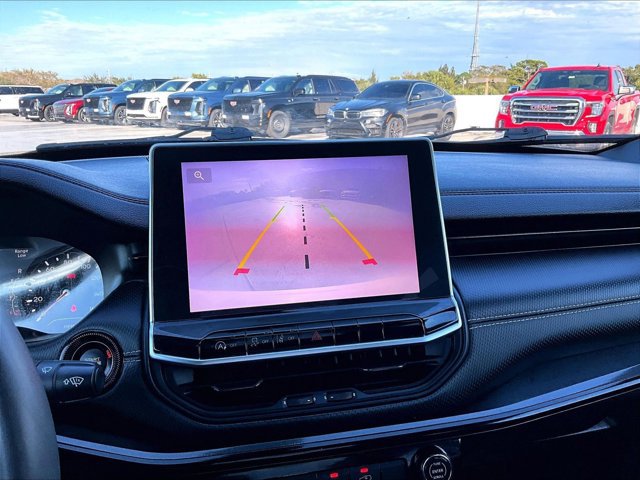 Used 2022 Jeep Compass Altitude image 23