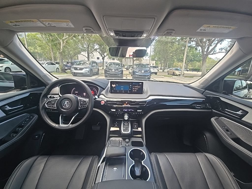 Certified 2024 Acura MDX w/ Technology Package FWD image 35