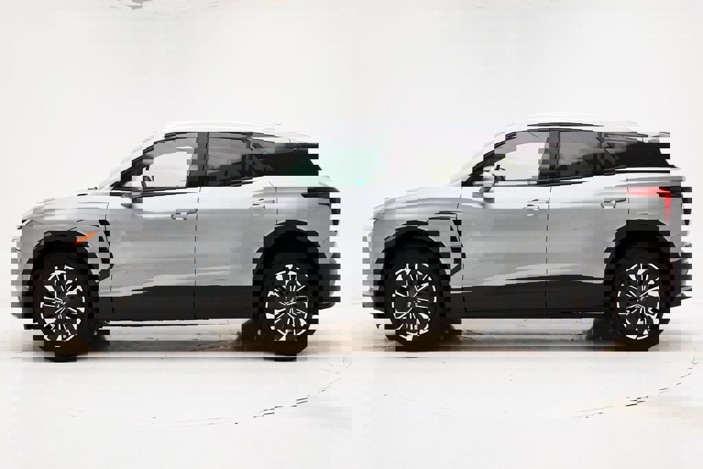 Used 2024 Chevrolet Blazer EV LT image 6