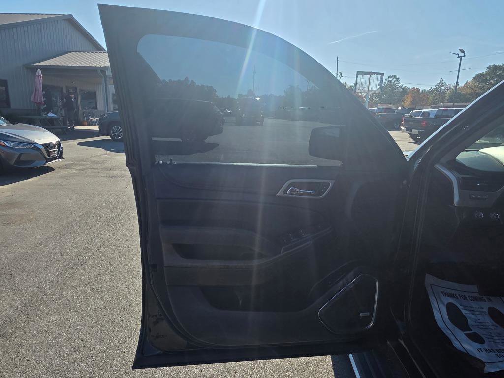 Used 2018 GMC Yukon Denali w/ Denali Ultimate Package image 6