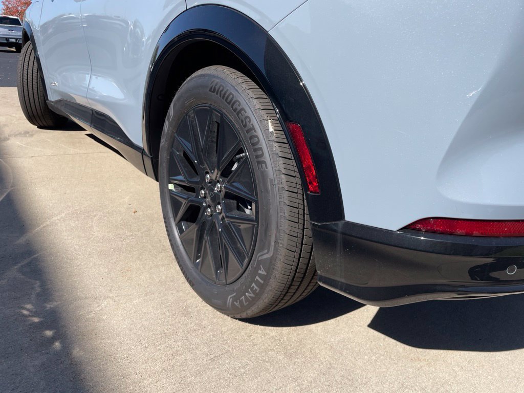 New 2026 Ford Mustang Mach-E Premium w/ Sport Appearance Package AWD/4WD image 18